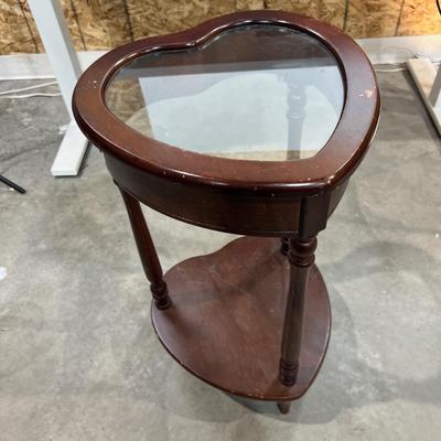 Heart & Glass Side Table 