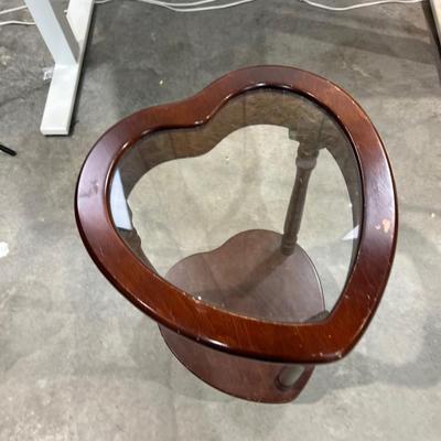 Heart & Glass Side Table 