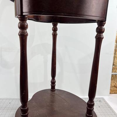 Heart & Glass Side Table 