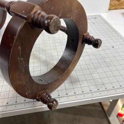 Plant or Flower Pots Wood Holder 