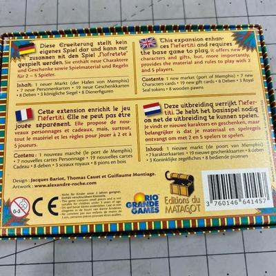 Nefertiti With An Expansion Pack, GAME