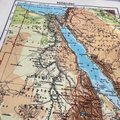 OLD! World Atlas in GERMAN form 1930's 