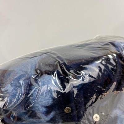 Cabela's Cuddle Wrap with Zipper 