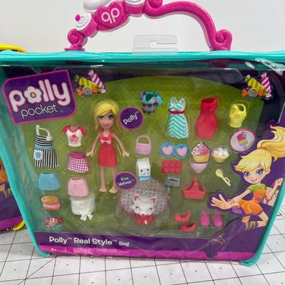 (2) Polley Pockets Toys NEW not opened or Played with 