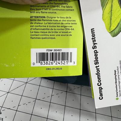 EUREKA Screened Bug Shelter New with Carry Case 