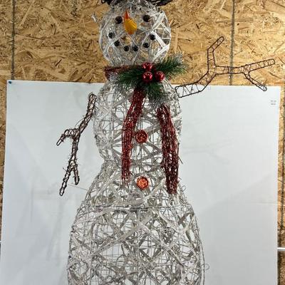 FROSTY For the yard or porch