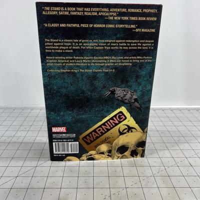 THE STAND by Stephen King 