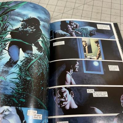 THE STAND by Stephen King 