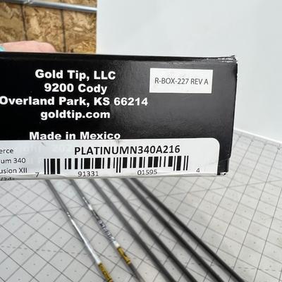 PIERCE Gold Tip Arrows 
