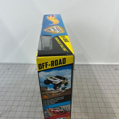 HOT WHEELS Off Road Dragon Blast Challenge 