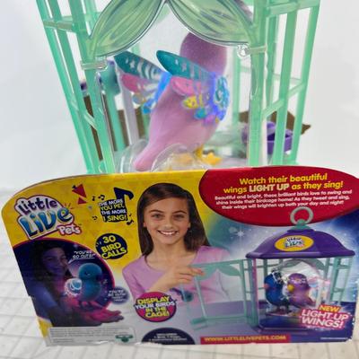 Light Up Song Bird NEW 