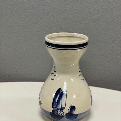 Dutch delft blue vase