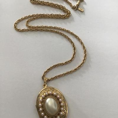 Sale Photo Thumbnail #171: Please see attached photos