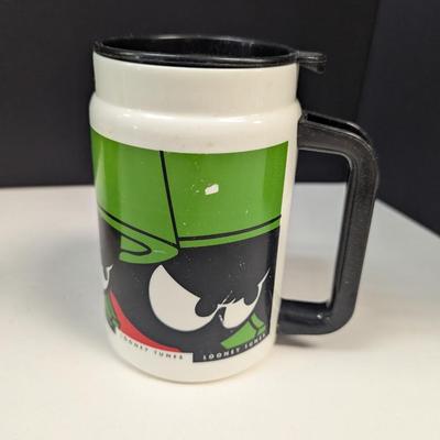 Marvin The Martian Plastic Cups & Mugs
