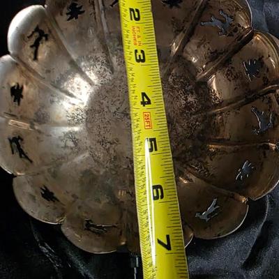 International Silver Co. Handmade Silver-Plated Christmas Cutout Bowl – 7" Footed Holiday Decor