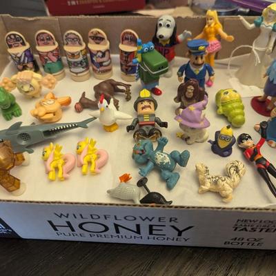 Variety Of Vintage Figurines Odette Tyco 1994 Swan Lake The Princess #19