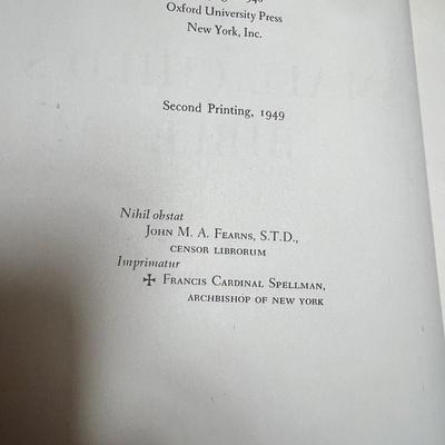 Sale Photo Thumbnail #92: Charming vintage children’s Bible beautifully illustrated by Pelagie Doane. This is the second printing (1949) of the 1946 Oxford University Press edition. Includes original dust jacket with moderate edge wear. Interior pages are clean and illustrations