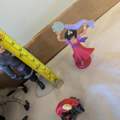 Disney Movie Figures Frozen & The Incredibles #23