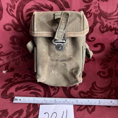 ORIGINAL VIETNAM WAR US ARMY 30RD MAGAZINE AMMO BELT POUCH-