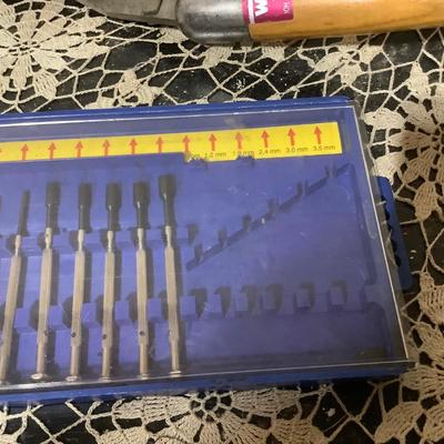 Sale Photo Thumbnail #447: You get mini screwdriver set some missing and Hedge cutter.