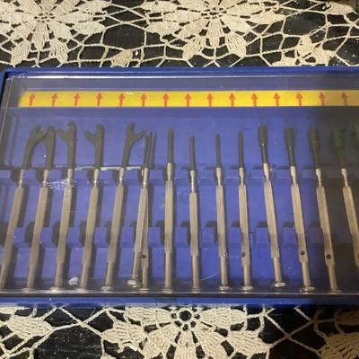 Sale Photo Thumbnail #446: You get mini screwdriver set some missing and Hedge cutter.