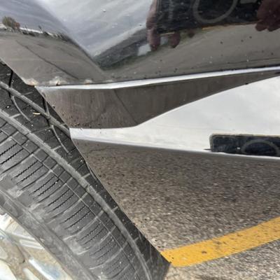 Sale Photo Thumbnail #33: 2011 Cadillac Escalade ESV AWD Premium Package with 270k miles will be sold to the highest bidder. Credit Cards/Venmo will not be accepted for this sale. Only cash or bank certified check. 12% buyers premium will apply to final sale of this vehicle. 
Feat