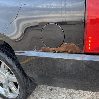 Sale Photo Thumbnail #48: 2011 Cadillac Escalade ESV AWD Premium Package with 270k miles will be sold to the highest bidder. Credit Cards/Venmo will not be accepted for this sale. Only cash or bank certified check. 12% buyers premium will apply to final sale of this vehicle. 
Feat