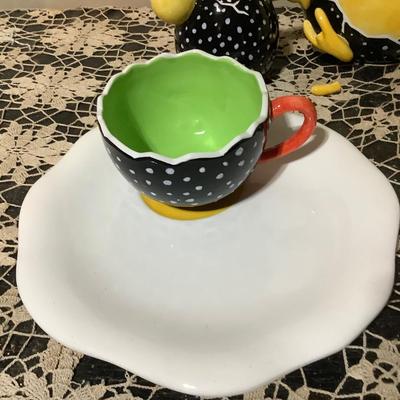 Sale Photo Thumbnail #348: You get Dept 56 Duck cup and plate, cream and sugar, nd teapot.