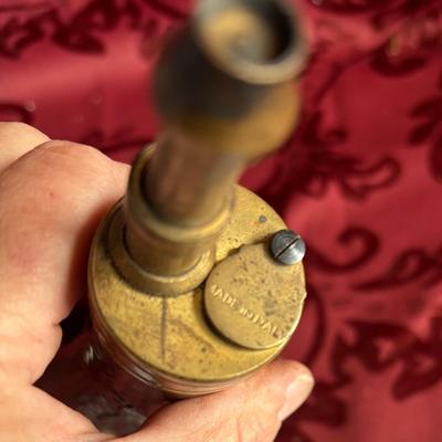Vtg Brass Reproduction, Black Powder Flask/Horn Embossed W/Cannon & Flags Empty!