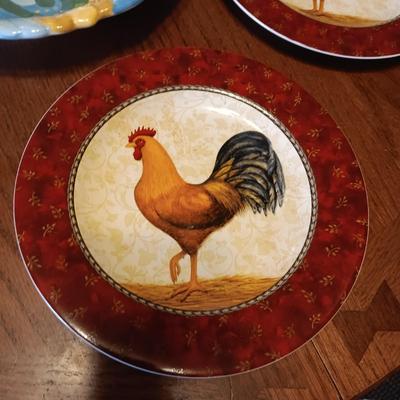 4 ROOSTER DESSERT PLATES, IRON TRIVET, SHALLOW BOWL AND COFFEE MUG