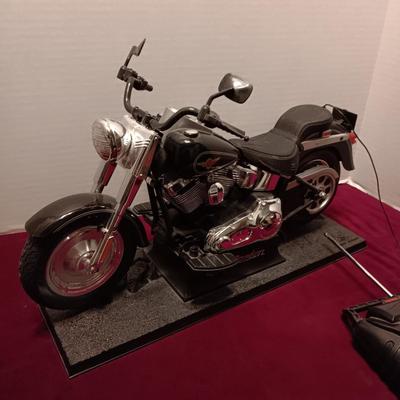 HARLEY DAVIDSON REMOTE CONTROL TOY MOTORCYCLE