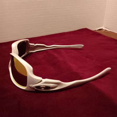 OAKLEY TEN SUNGLASSES