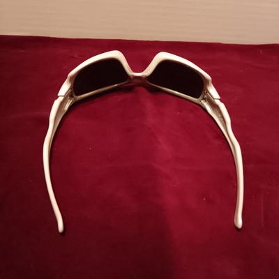 OAKLEY TEN SUNGLASSES