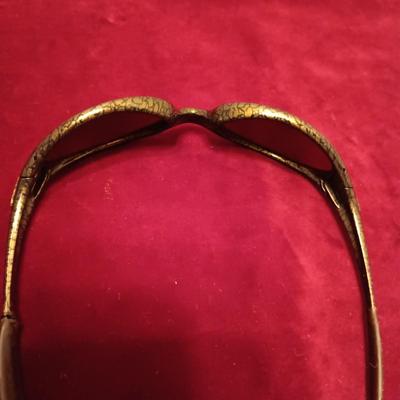 2 PAIRS OF SUNGLASSES