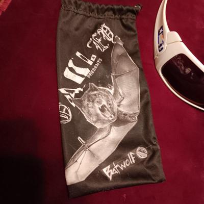 OAKLEY "BATWOLF" SUNGLASSES