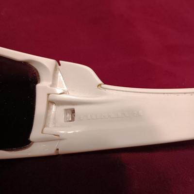 OAKLEY "BATWOLF" SUNGLASSES