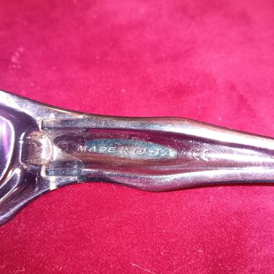 OAKLEY "MONSTER DOG" SUNGLASSES