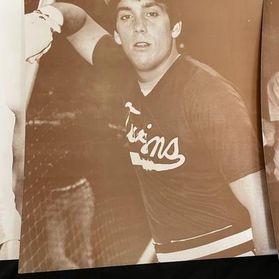 SPORTS PHOTOS, MAGAZINES AND TRADING CARD PROTECTORS