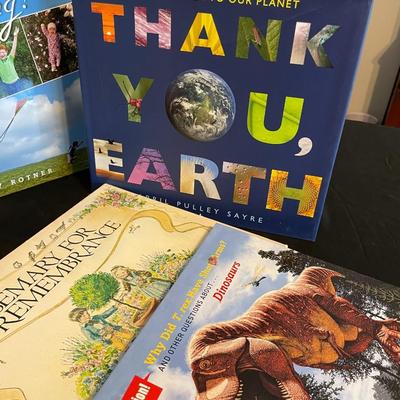 A GREAT COLLECTION OF CHILDRENS BOOKS