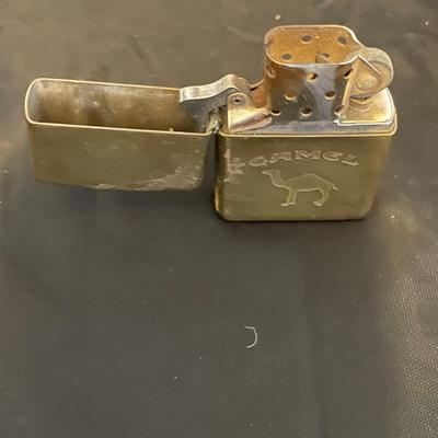 2 ZIPPO LIGHTERS, 4 TIE TACKS AND PEN/PENCIL SET