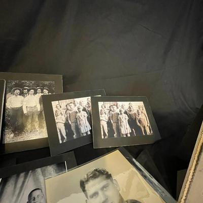 VINTAGE AND ANTIQUE PHOTOS