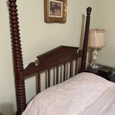 Antique Spindle Twin Bed
