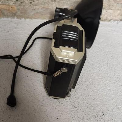 Sale Photo Thumbnail #373: Brownie Reflex with flash attachment. Fits a medium flat rate box