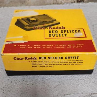 Sale Photo Thumbnail #395: Cine-Kodak Duo Splicer in box. Fits a medium flat rate box