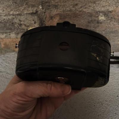 Sale Photo Thumbnail #403: Set of 3 Kodak cameras. Starmatic, starlet and Holiday Flash. Fits a medium flat rate box