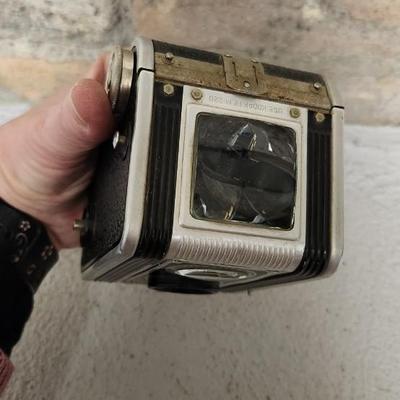 Sale Photo Thumbnail #430: A pair of Duaflex II and a Duaflex. Fits a medium flat rate box