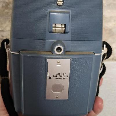 Sale Photo Thumbnail #445: Pair of Brownie Starflash and a Flash 30. Fits a medium flat rate box