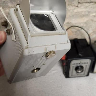 Sale Photo Thumbnail #454: Tower Skipper, Adventurer 620, Birdseye Flash, Imperial 620 and Spartus 620. Fits a medium flat rate box