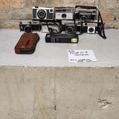 Sale Photo Thumbnail #460: Mixed lot of Instamatic type cameras. 8 total. Fits a medium flat rate box