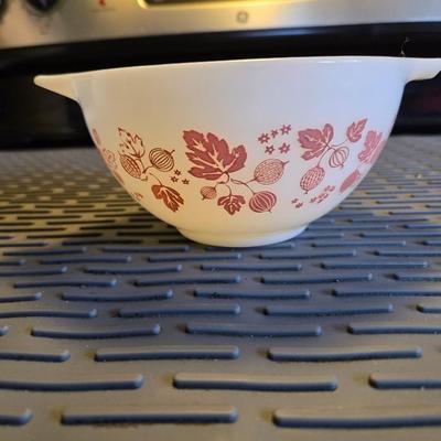 Sale Photo Thumbnail #5: Pink Gooseberry 441 Cinderella bowl
Very nice condition